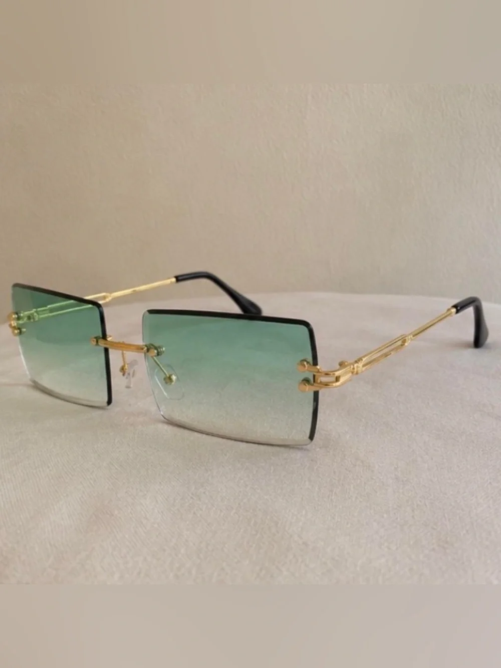 Men Green Gradient Rimless Rectangle Gold Frame Sunglasses UV400